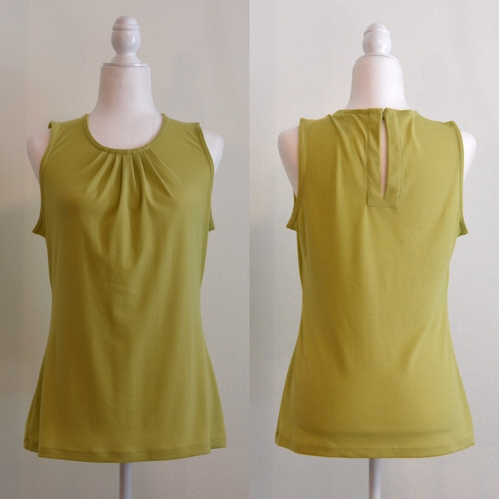 BANANA REPUBLIC Light Green Sleeveless Top